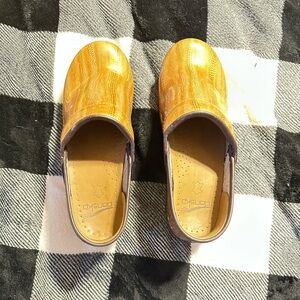 Women’s Dansko clogs - gently worn